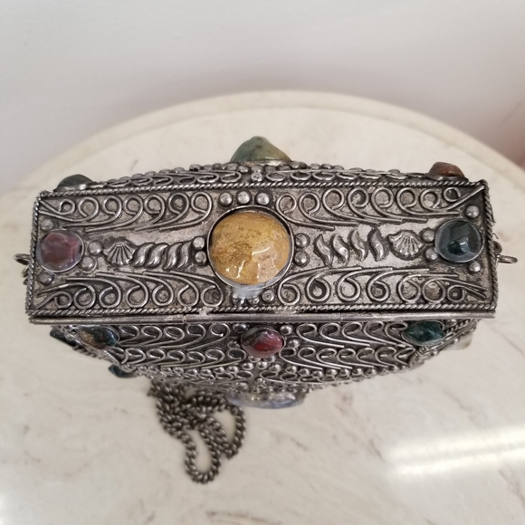 Vintage Sajai Metal Purse with Natural Agate Stones – Filigree Minaudière - Picture 4 of 8
